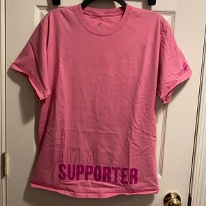 🟫🟫 Hanes Brands Breast Cancer Awareness T-Shirt (size M)